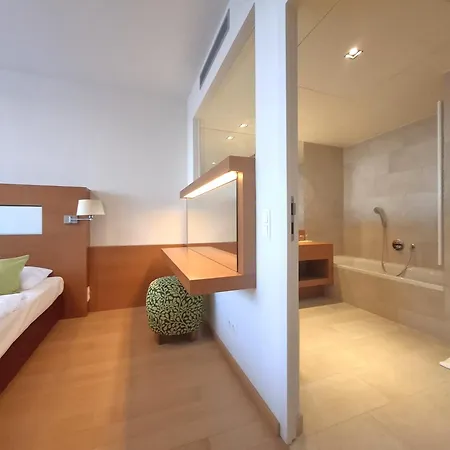 Appartement Ruhe & Wellness ! Thermen-apartment Mit Direktem Spa-zugang