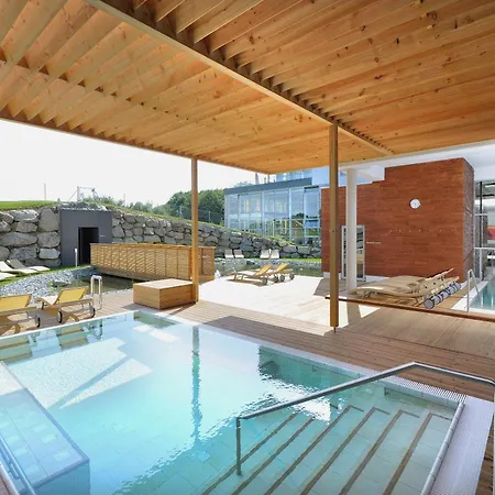 Apartment Ruhe & Wellness ! Thermen-apartment Mit Direktem Spa-zugang