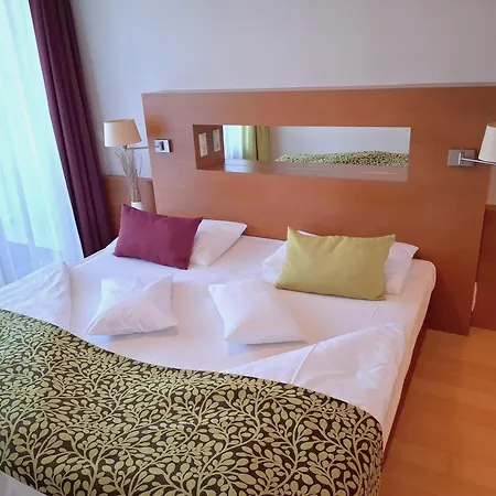 Apartment Ruhe & Wellness ! Thermen-apartment Mit Direktem Spa-zugang *