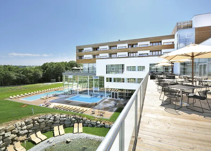 Ruhe & Wellness ! Thermen-apartment Mit Direktem Spa-zugang Apartment Bad Waltersdorf