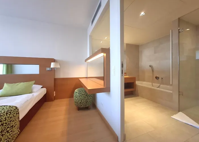 Apartment Ruhe & Wellness ! Thermen-apartment Mit Direktem Spa-zugang